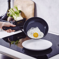 Smartshape FRYING PAN, BLACK - 20CM